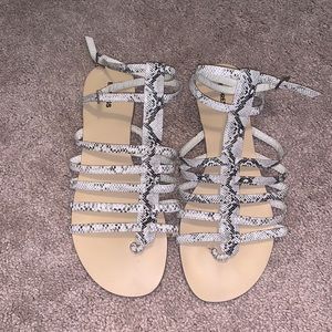 Express Flat Sandals